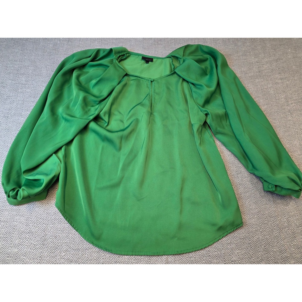 Who What Wear Blouse Top Women's Large Green Balloon Sleeve Keyhole Round Neck